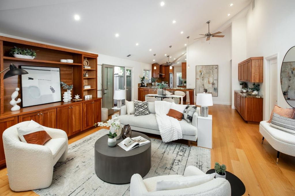 Photo of 4005 Villa Vera, Palo Alto, CA 94306 (MLS # ML82026289)