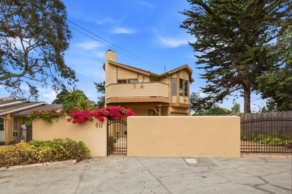 Photo of 411 Estrella Avenue, Monterey, CA 93940 (MLS # ML82060259)