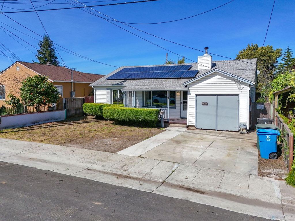 Photo of 1537 Cypress Avenue, San Mateo, CA 94401 (MLS # ML82038410)