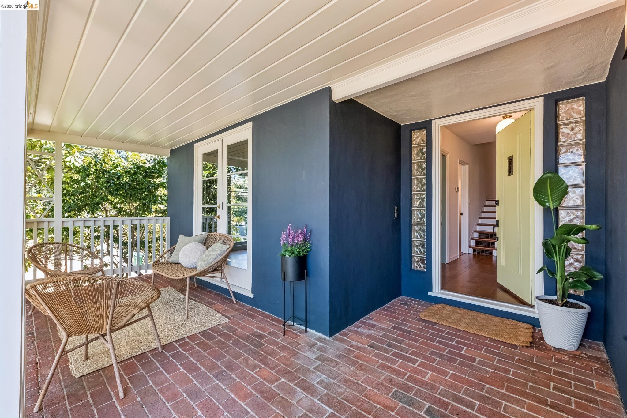 1980 Oak Crest