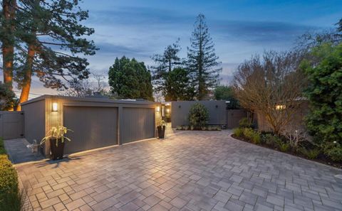 A home in Palo Alto