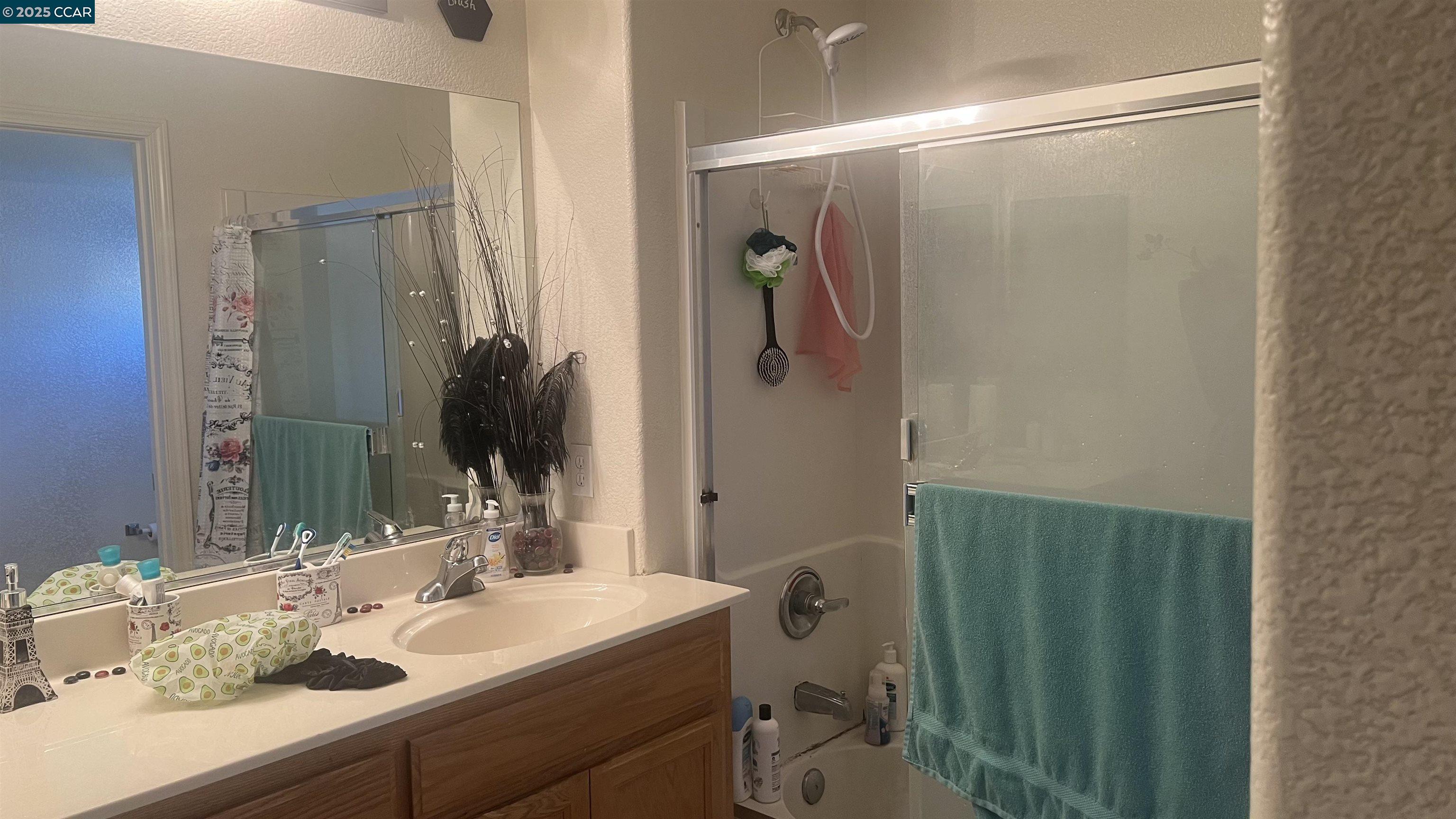 Bay Point, California 94565, United States, 3 Bedrooms Bedrooms, ,3 BathroomsBathrooms,Residential,Pending,15125