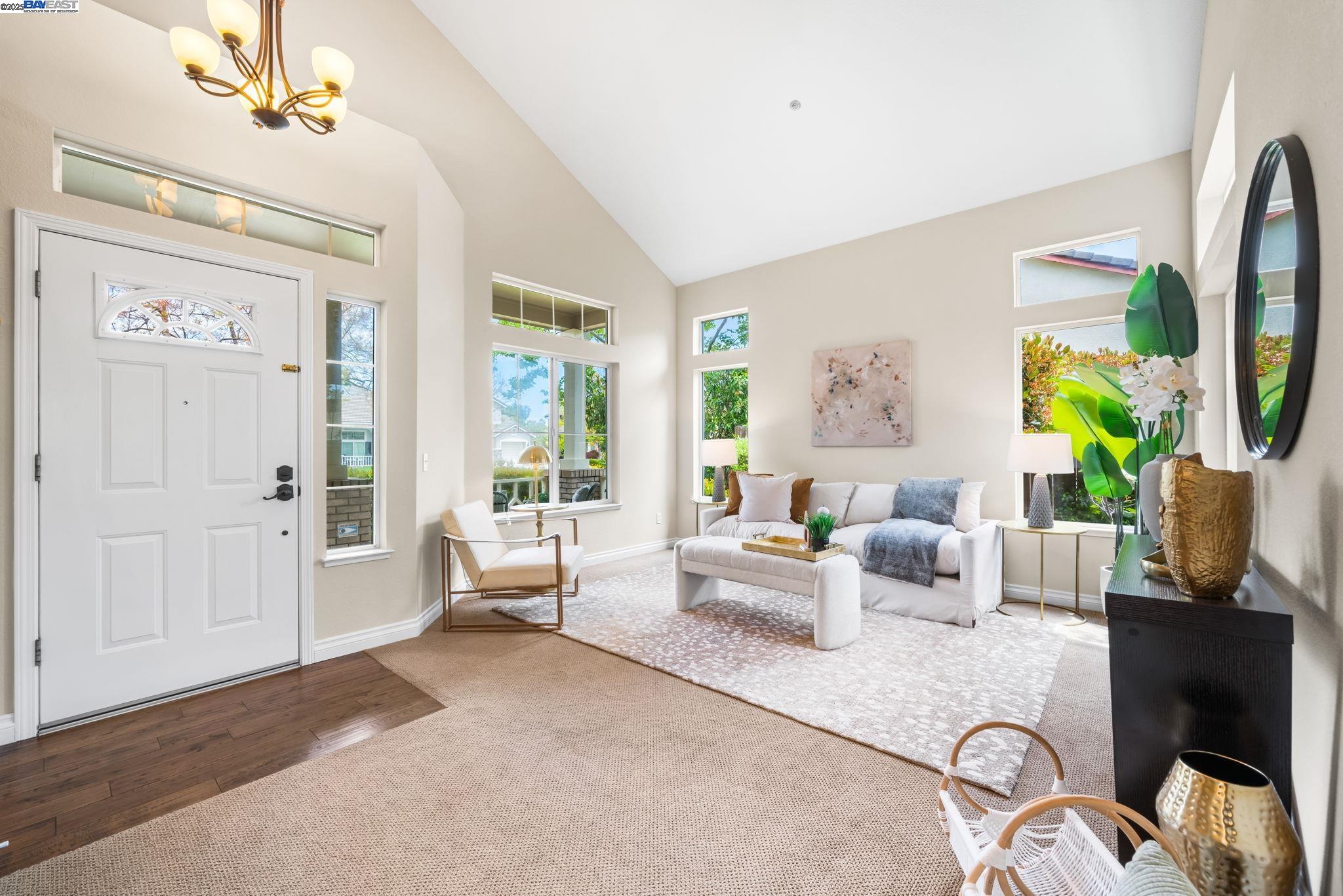 5709 Bobby Dr