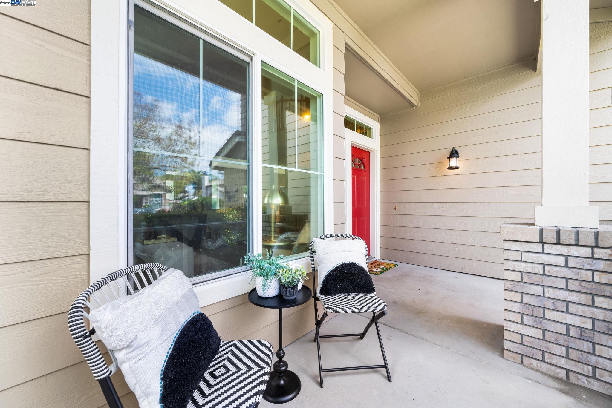 5709 Bobby Dr