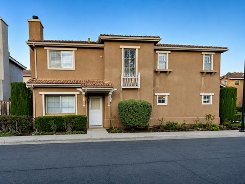 MLS: ML82054414
