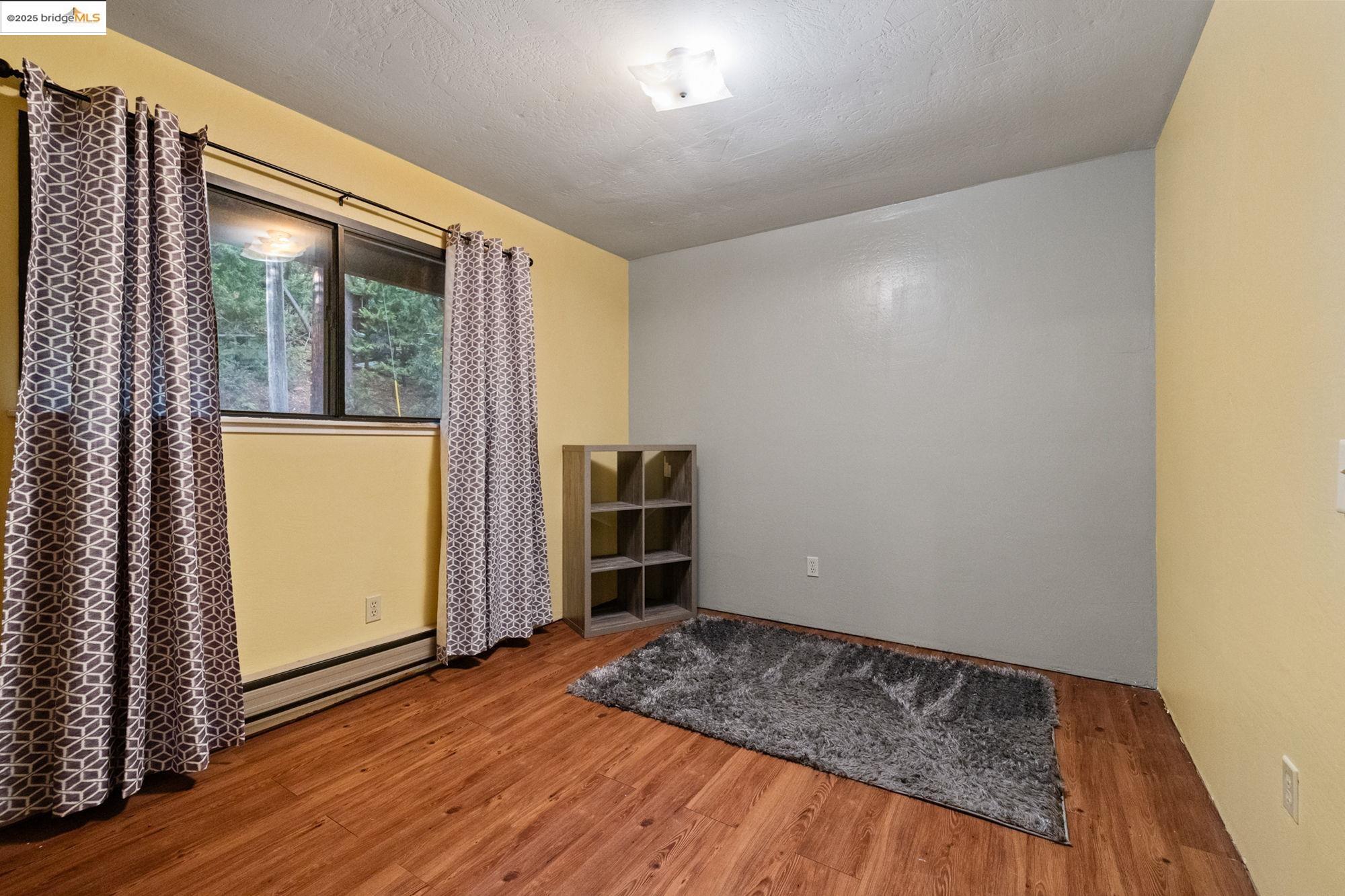 Twain Harte, California 95383, United States, 4 Bedrooms Bedrooms, ,3 BathroomsBathrooms,Residential,Active,240283