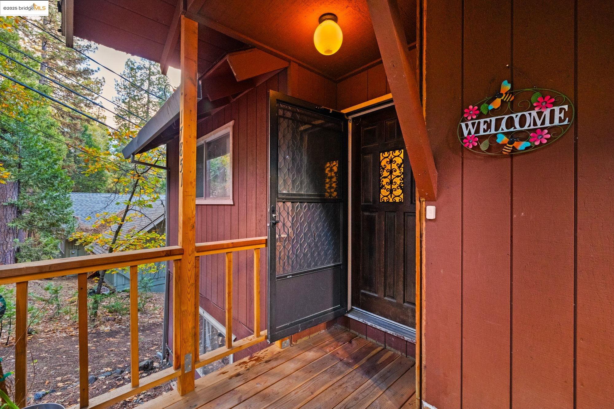 Twain Harte, California 95383, United States, 4 Bedrooms Bedrooms, ,3 BathroomsBathrooms,Residential,Active,240283