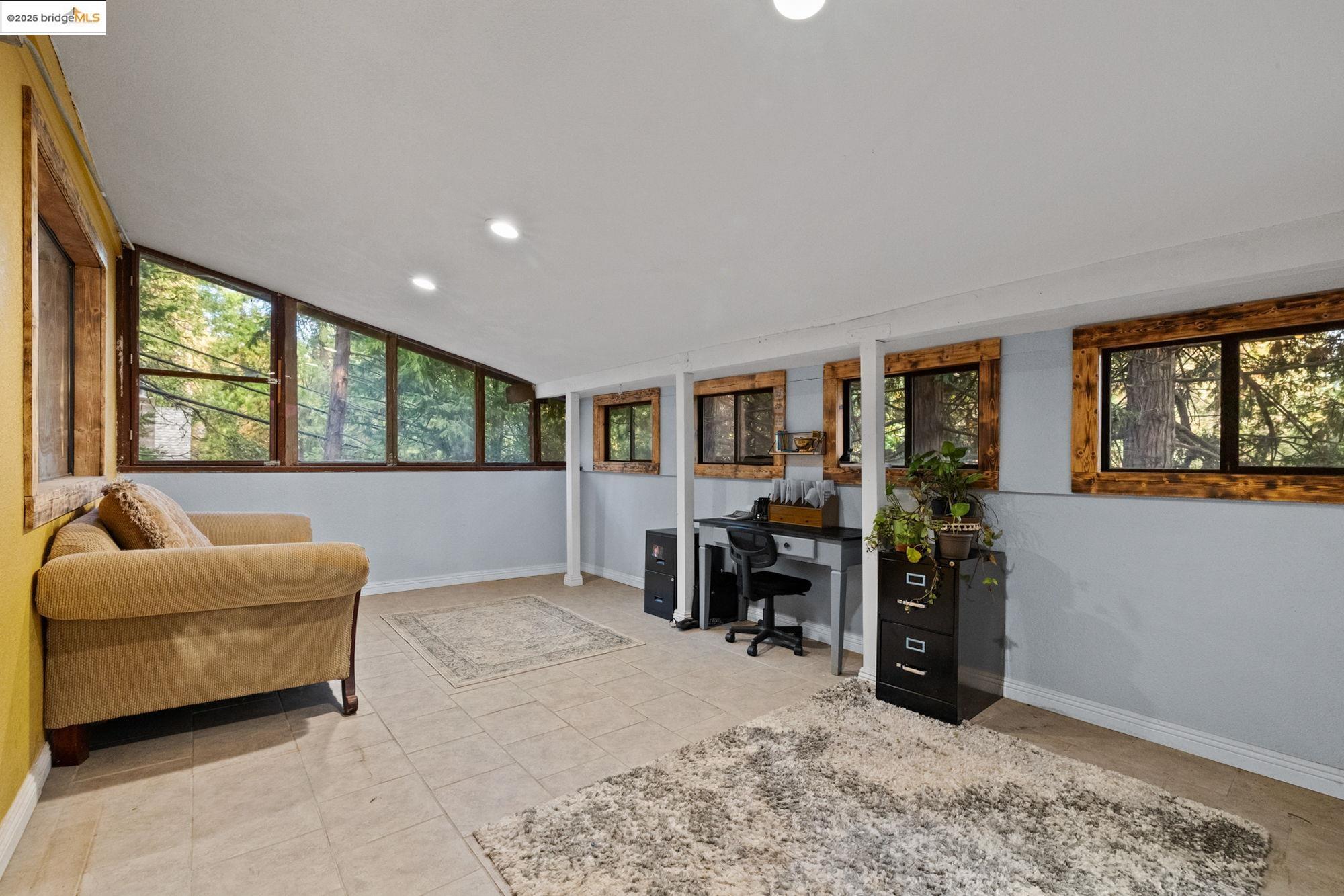 Twain Harte, California 95383, United States, 4 Bedrooms Bedrooms, ,3 BathroomsBathrooms,Residential,Active,240283