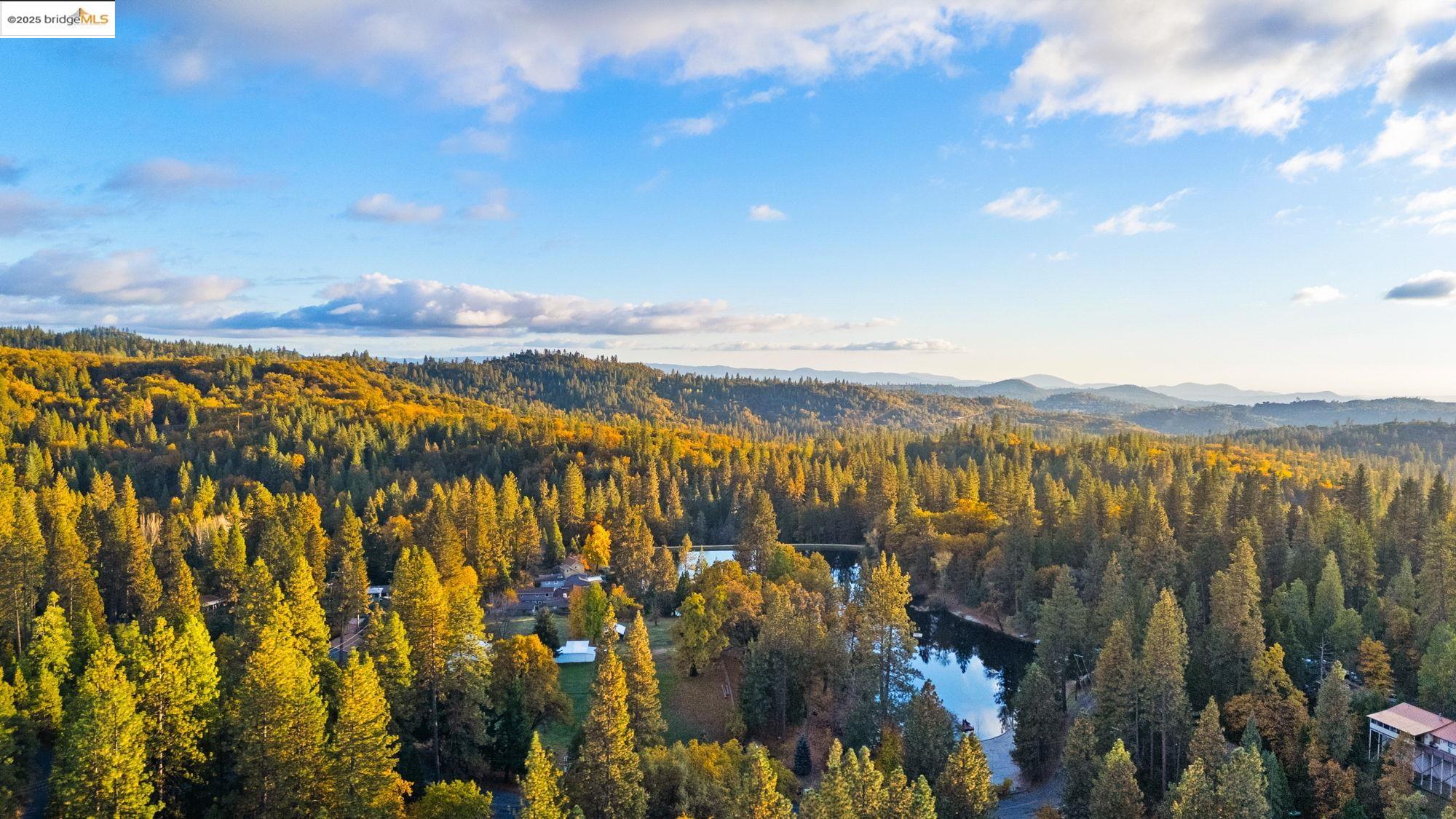 Twain Harte, California 95383, United States, 4 Bedrooms Bedrooms, ,3 BathroomsBathrooms,Residential,Active,240283