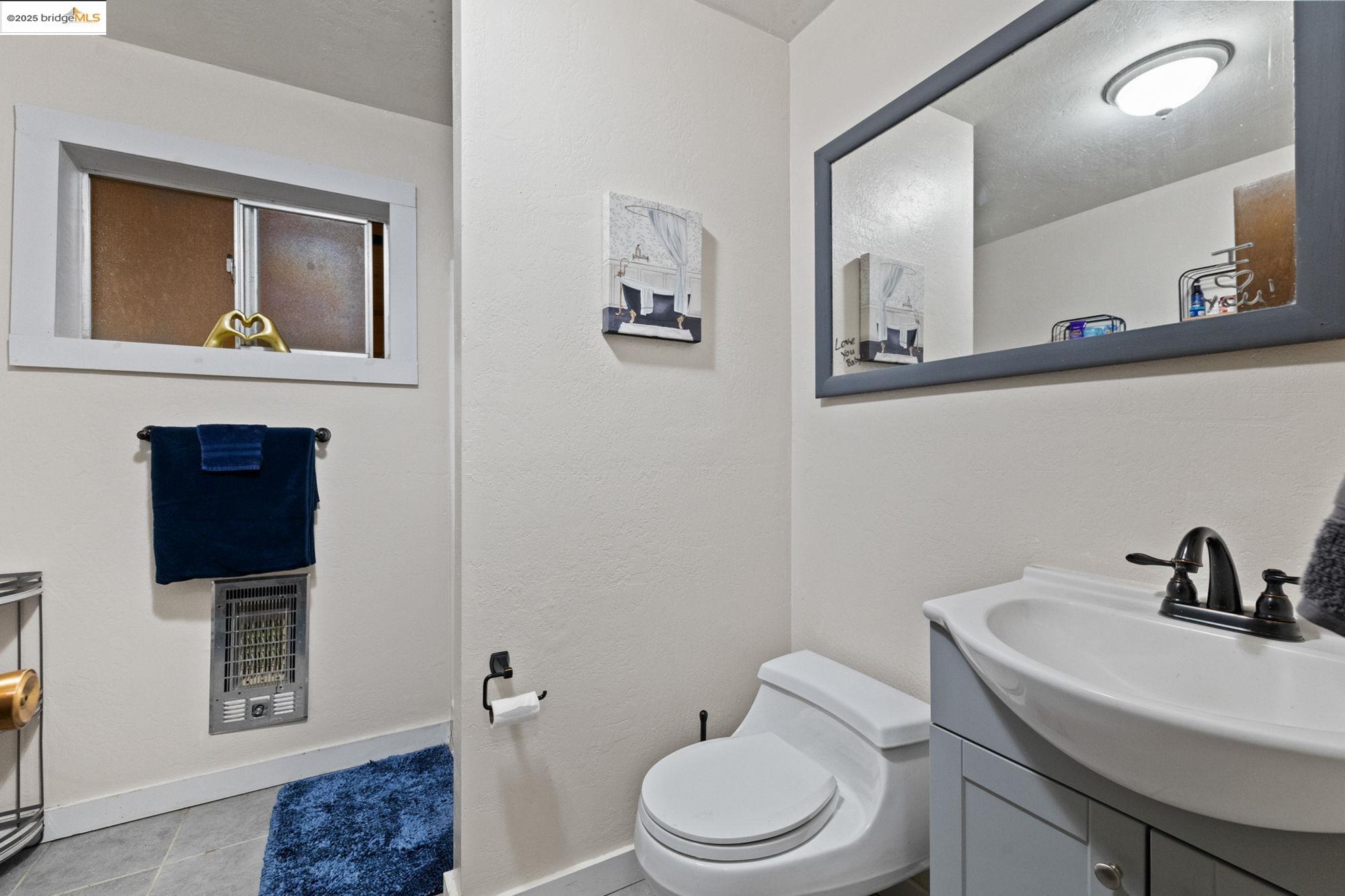 Twain Harte, California 95383, United States, 4 Bedrooms Bedrooms, ,3 BathroomsBathrooms,Residential,Active,240283