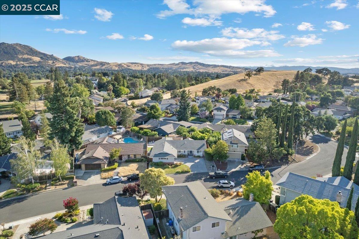 Concord, California 94521, United States, 3 Bedrooms Bedrooms, ,2 BathroomsBathrooms,Residential,Active,176699