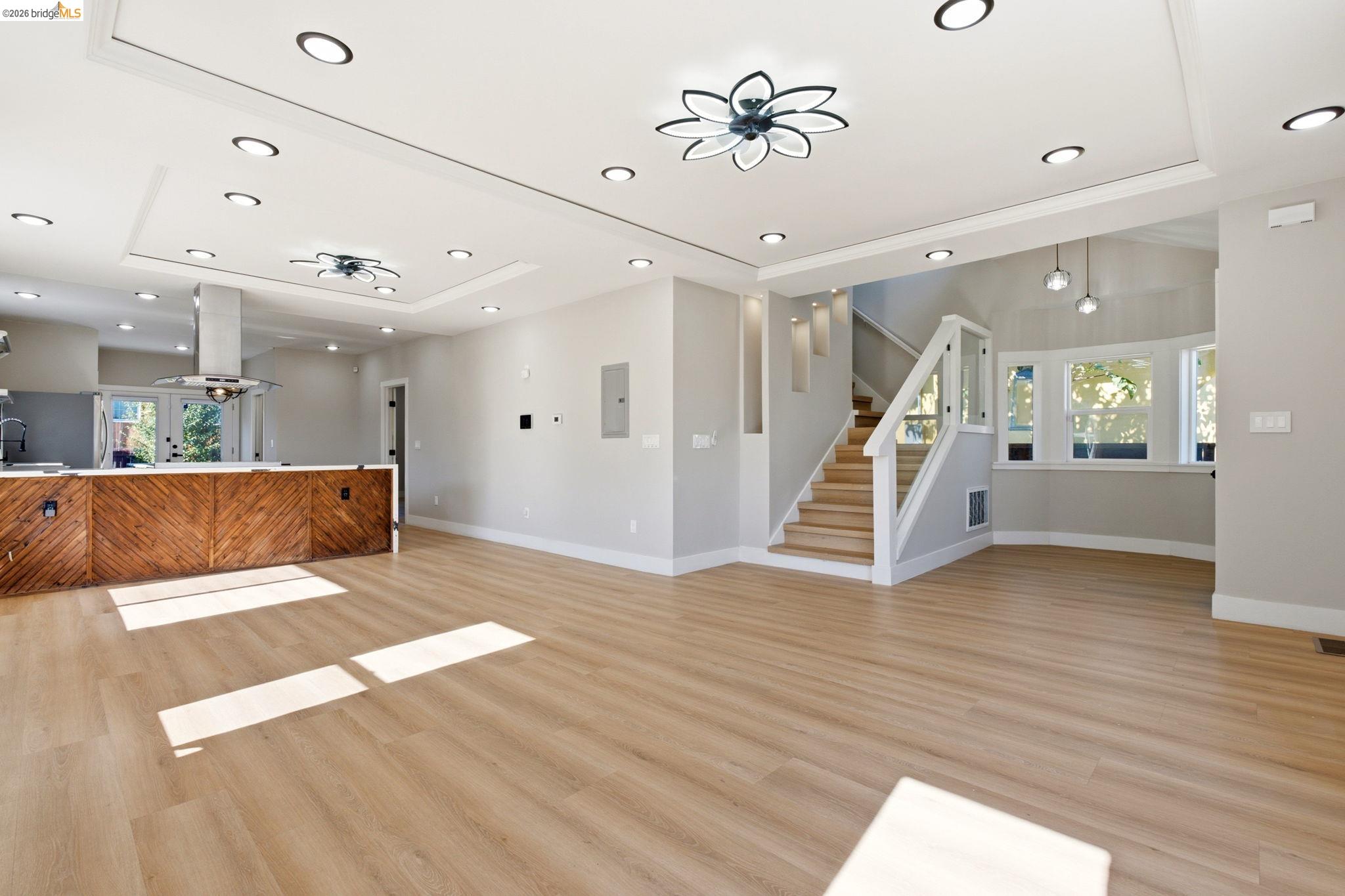 2707 Monticello Ave
