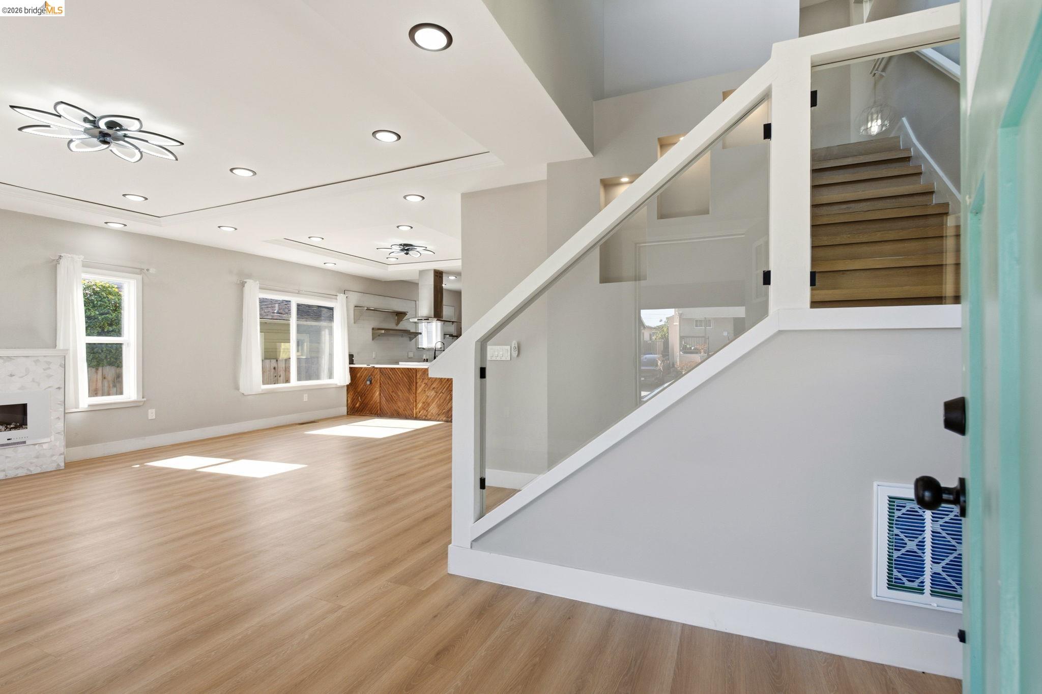 2707 Monticello Ave
