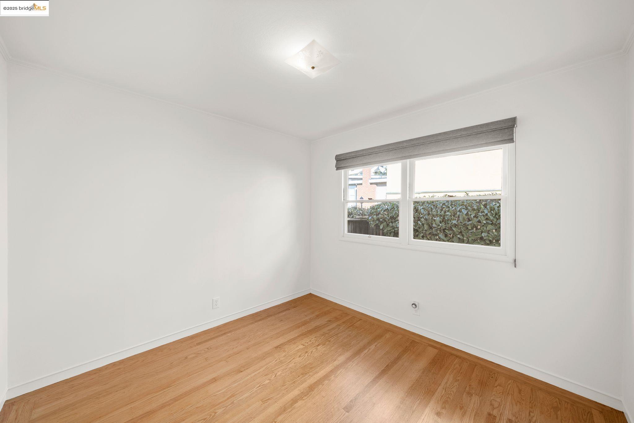 Oakland, California 94619, United States, 3 Bedrooms Bedrooms, ,1 BathroomBathrooms,Residential,Pending,15497