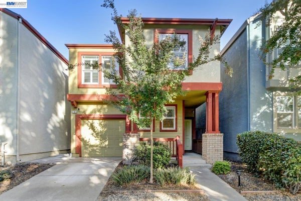223 WASHINGTON PL, WEST SACRAMENTO, CA 95605 - Image 141d992c4e2f01b487f2c8b0e0aa92b8/807411189