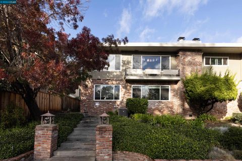 A home in Moraga