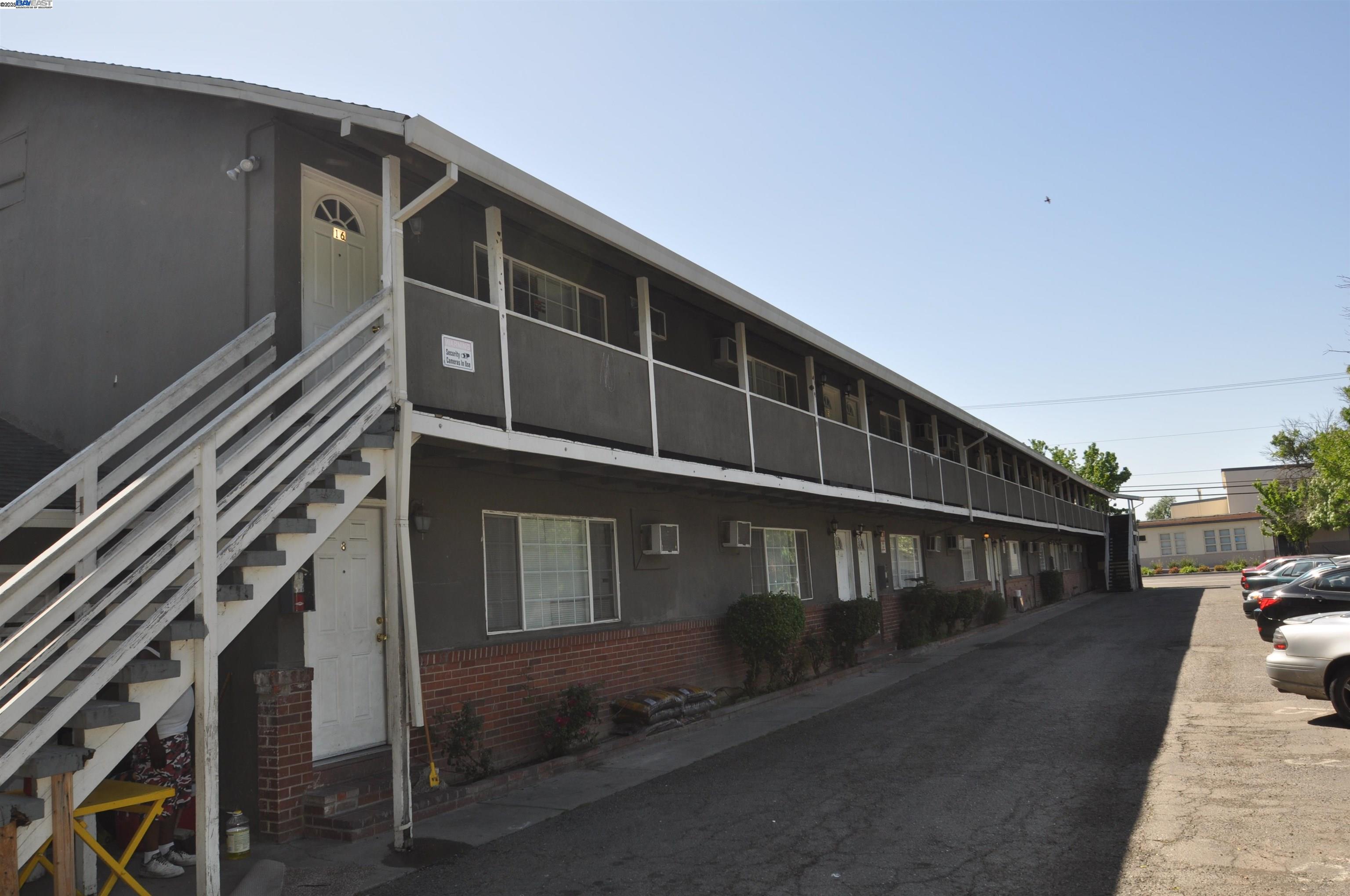 3539 Edison Ave
