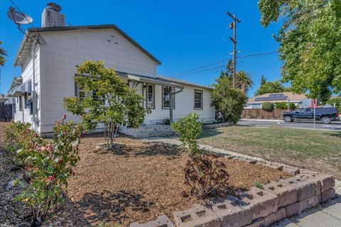 A home in Redwood City