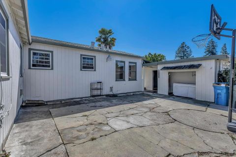 A home in Redwood City