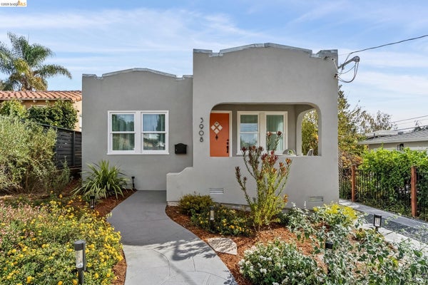 3908 PATTERSON AVE, OAKLAND, CA 94619 - Image 14e8fa43d46f7f9ffef58e5988e7b62e/3882954232