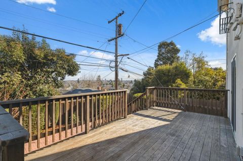 A home in San Mateo