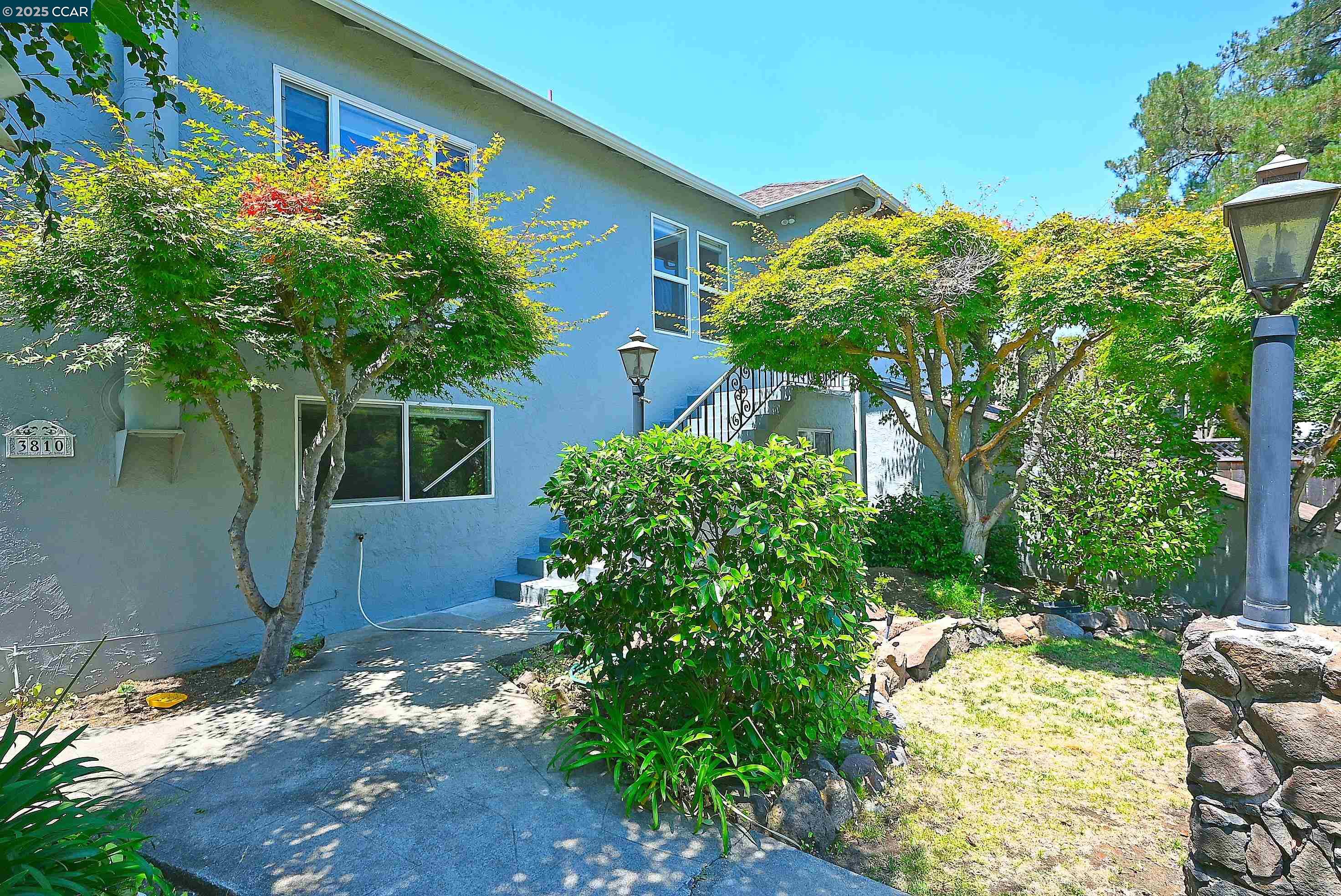 Martinez, California 94553, United States, 4 Bedrooms Bedrooms, ,3 BathroomsBathrooms,Residential,Active,170587