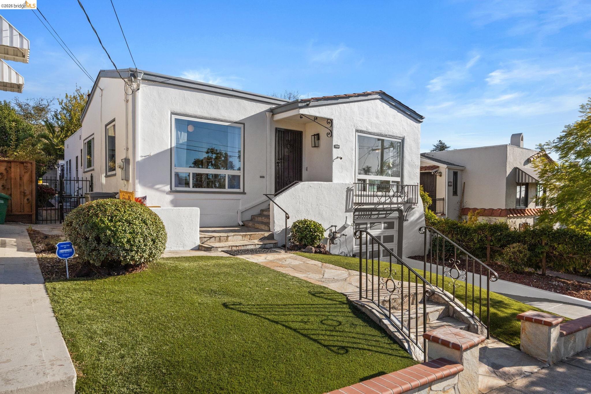 2506 Best Ave