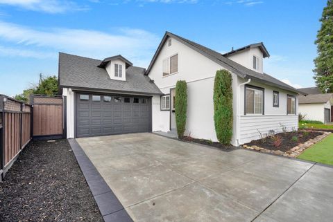 Photo of 1202 Foxworthy Avenue, San Jose, CA 95118 (MLS # ML82045083)