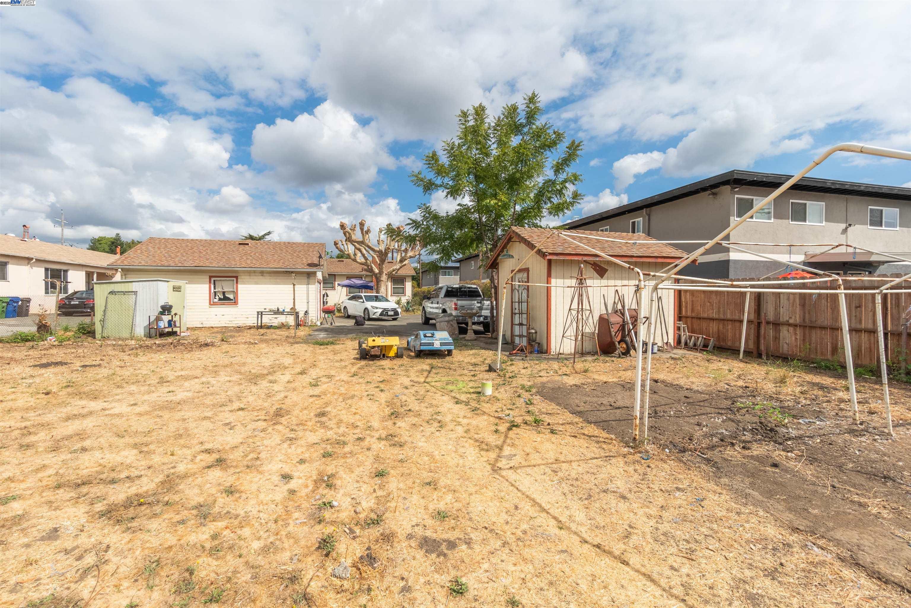 20393 Anita Ave