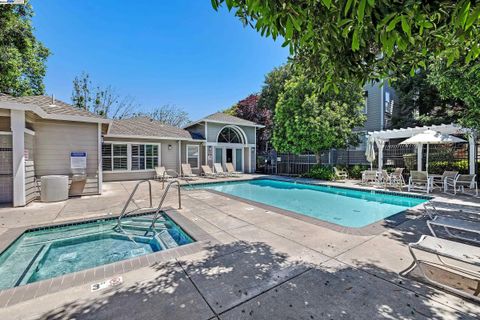 A home in East Palo Alto