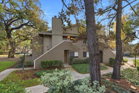 Photo of 5688 Makati Circle #H, San Jose, CA 95123 (MLS # ML82029151)