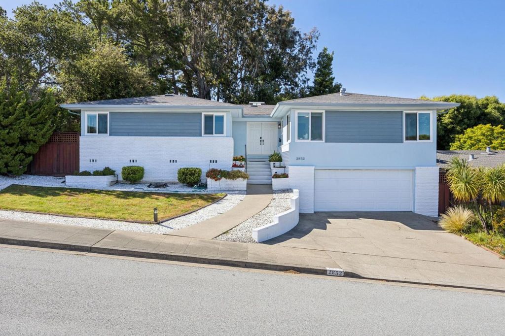 Photo of 2852 Mariposa Drive, Burlingame, CA 94010 (MLS # ML82047988)