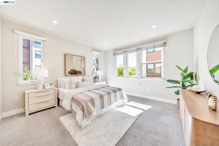 44938 FREMONT BLVD — listing photo 17