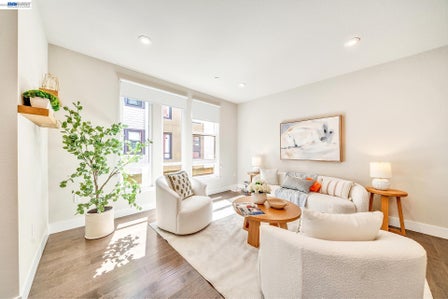 44938 FREMONT BLVD — listing photo 3
