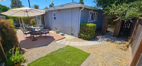 A home in San Leandro