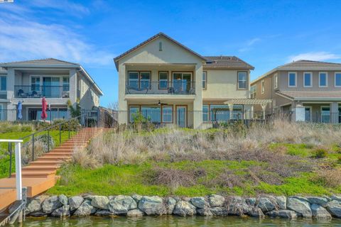 A home in Lathrop