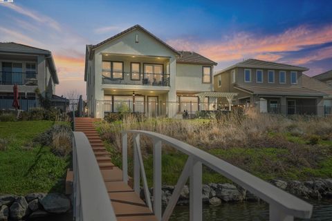 A home in Lathrop