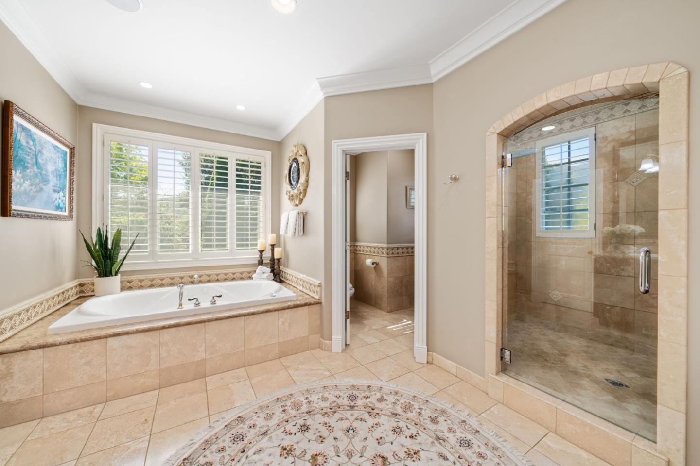 Gilroy, California 95020, United States, 4 Bedrooms Bedrooms, ,4 BathroomsBathrooms,Residential,Active,4725