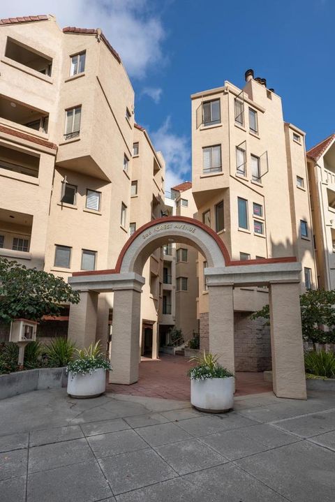 A home in Palo Alto