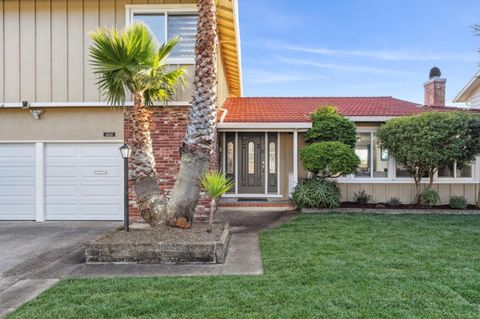 A home in San Bruno