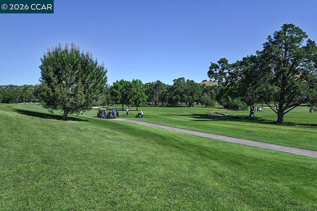 Photo of 2416 Tice Creek Dr #1, Walnut Creek, CA 94595 (MLS # 41129698)