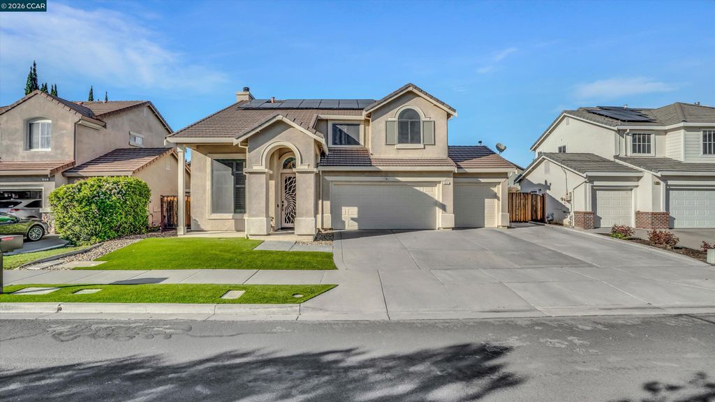 Photo of 917 Yardley Place, Brentwood, CA 94513 (MLS # 41126460)