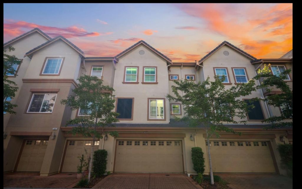 Photo of 1059 Sapphire Terrace, Union City, CA 94587 (MLS # ML82037693)