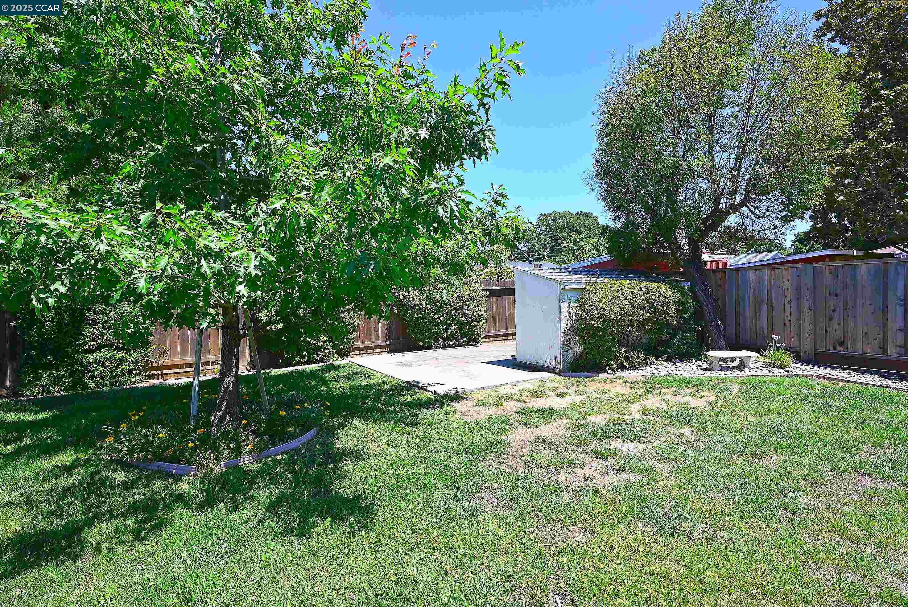 Martinez, California 94553, United States, 3 Bedrooms Bedrooms, ,1 BathroomBathrooms,Residential,Pending,165416