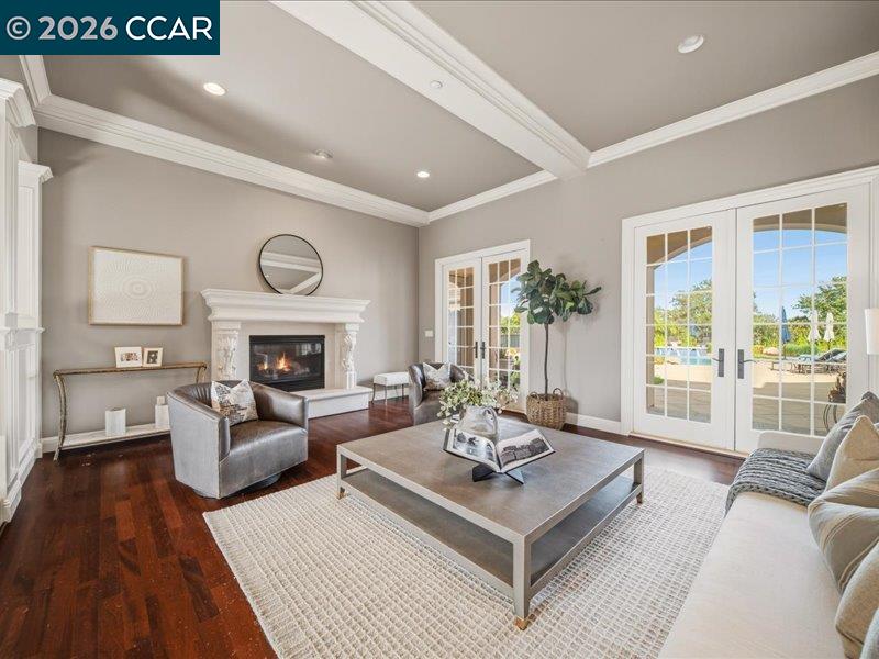 3836 Antonini Way