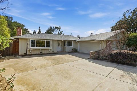 Photo of 1687 Dalehurst Avenue, Los Altos, CA 94024 (MLS # ML82033197)
