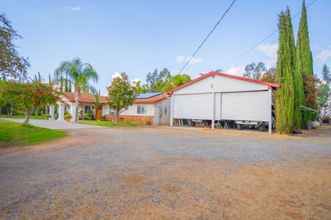 A home in Madera