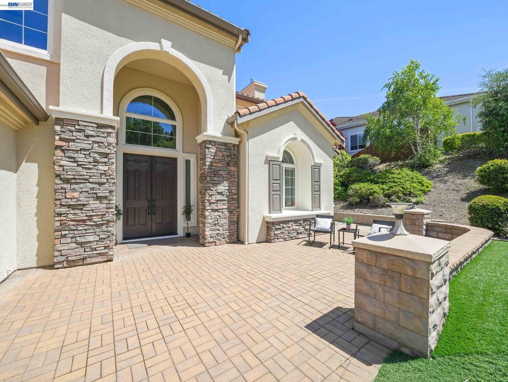 Photo of 5038 Westside Dr, San Ramon, CA 94583 (MLS # 41135547)