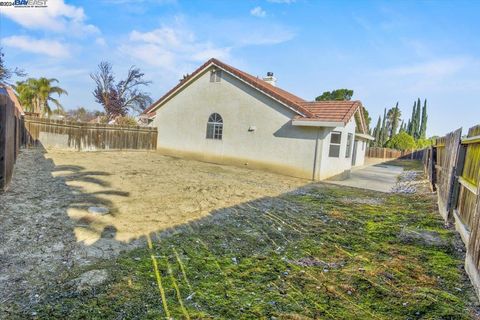 A home in Los Banos