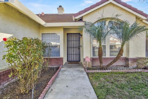 A home in Los Banos